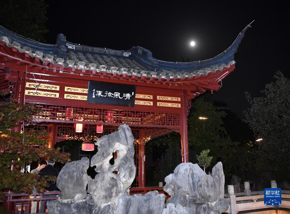 皇城888网站